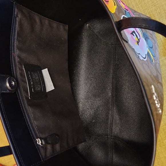 Coach Sig Rose City purse special edition - Picture 3 of 7